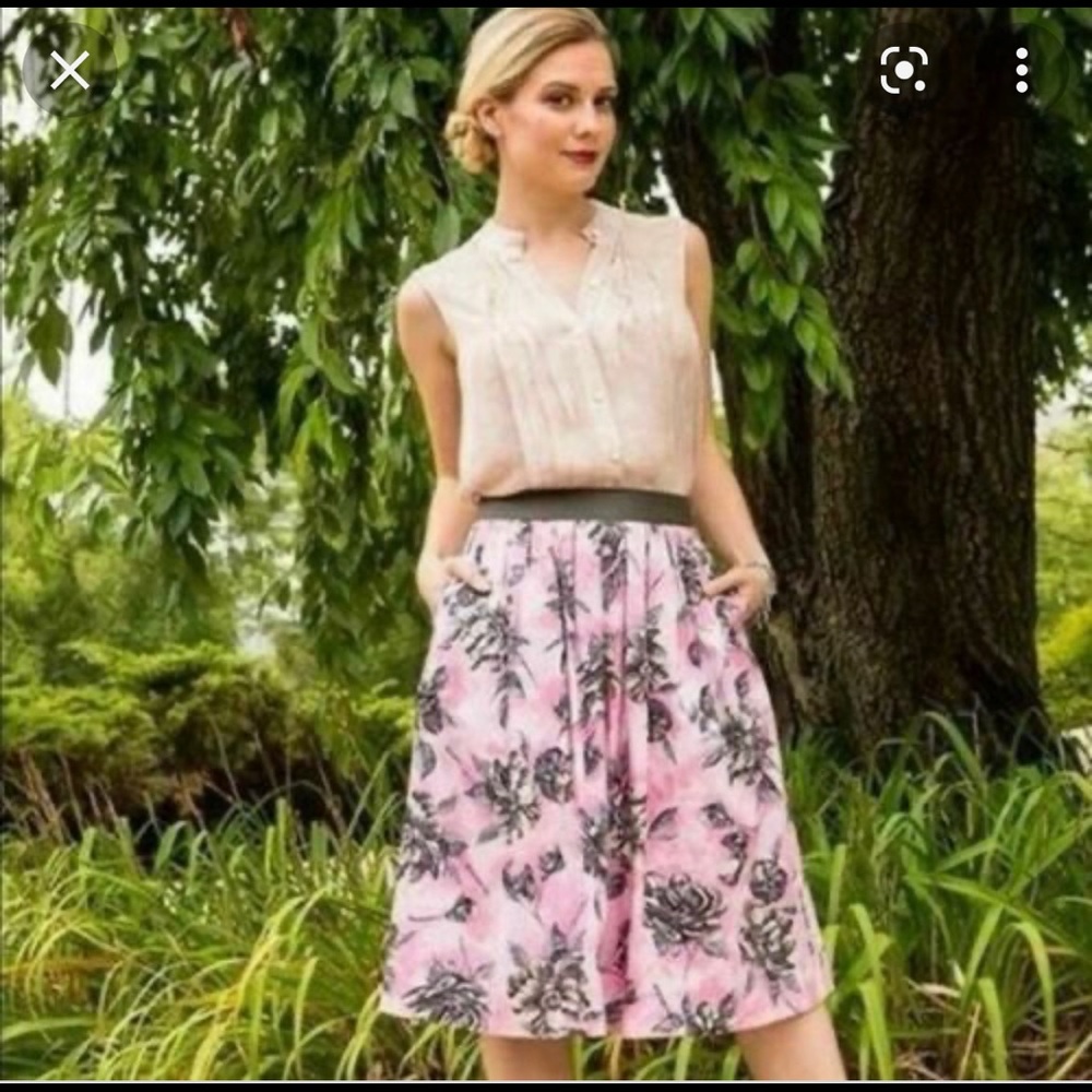 Anthropologie Odille Splendid Celebration Skirt. Worn 3x